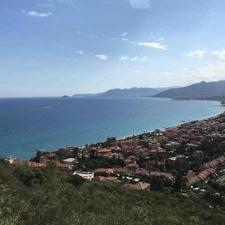 Casa Indipendente Su Due Livelli In Liguria-Vista Mare 6-7 Posti Apartment Magliolo Exterior photo